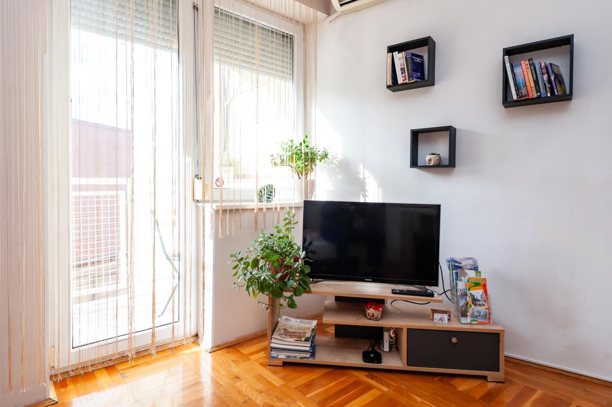 Momo'S Studio Apartment Subotica Bagian luar foto